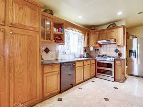 720 W 108th Street, Los Angeles CA 90044