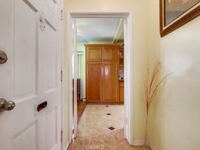 720 W 108th Street, Los Angeles CA 90044