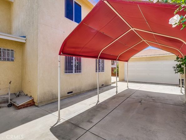 720 W 108th Street, Los Angeles CA 90044