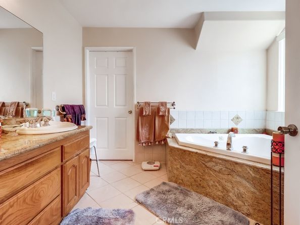 720 W 108th Street, Los Angeles CA 90044