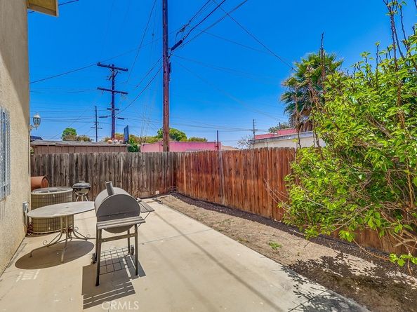 720 W 108th Street, Los Angeles CA 90044