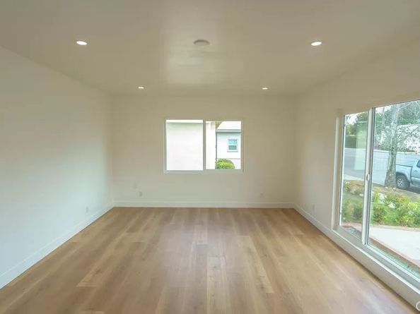 3029 Pacific Avenue, Long Beach CA 90806