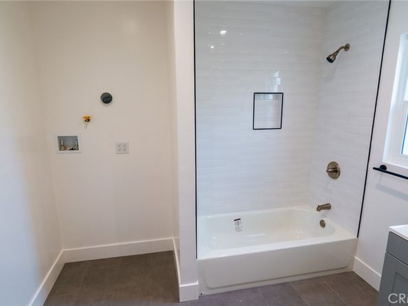 3029 Pacific Avenue, Long Beach CA 90806