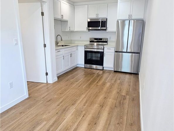 3029 Pacific Avenue, Long Beach CA 90806