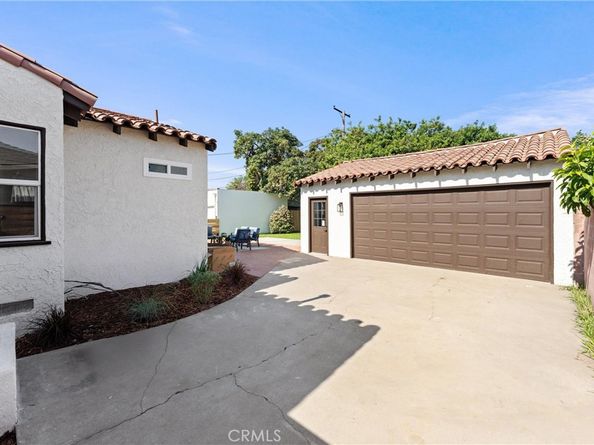 2319 Magnolia Avenue, Long Beach CA 90806