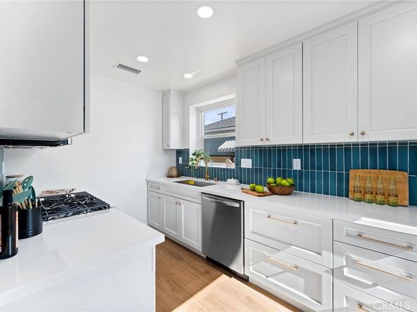 2319 Magnolia Avenue, Long Beach CA 90806