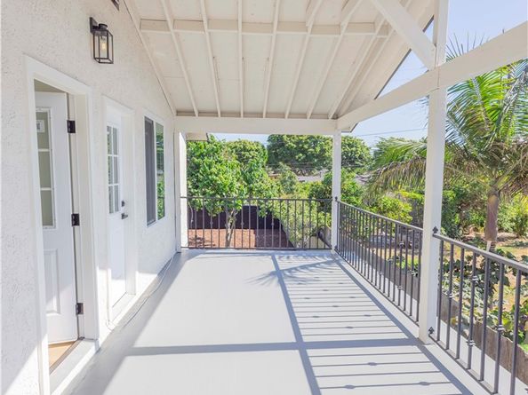 2122 W 10th Street, Santa Ana CA 92703