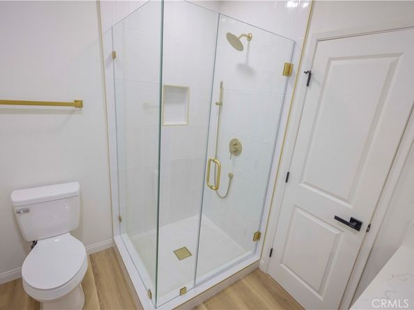 2122 W 10th Street, Santa Ana CA 92703