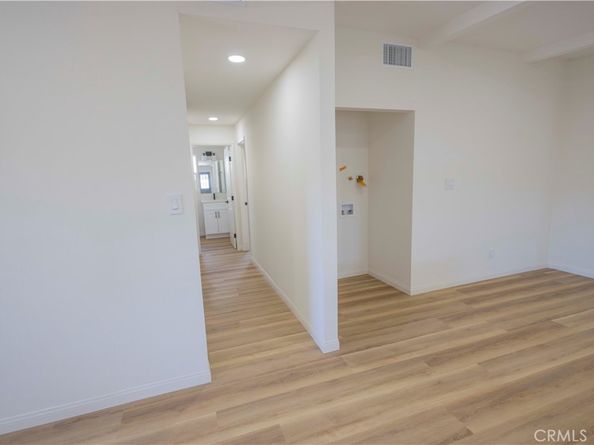 2122 W 10th Street, Santa Ana CA 92703