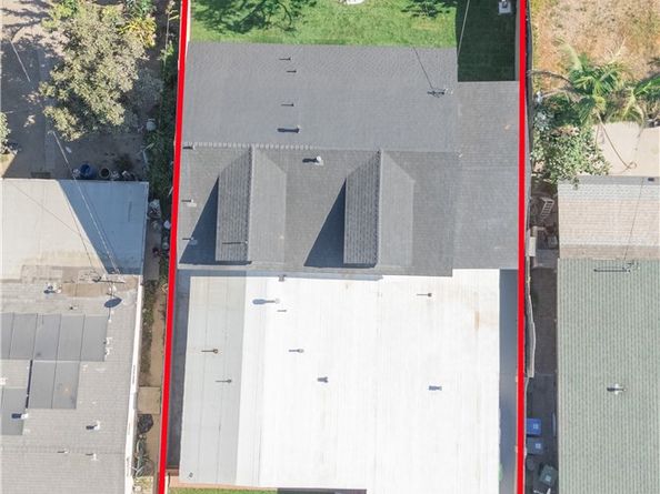 2122 W 10th Street, Santa Ana CA 92703