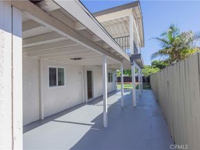 2122 W 10th Street, Santa Ana CA 92703
