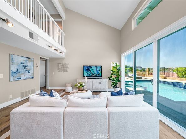 6691 E Smokewood Circle, Anaheim Hills CA 92807