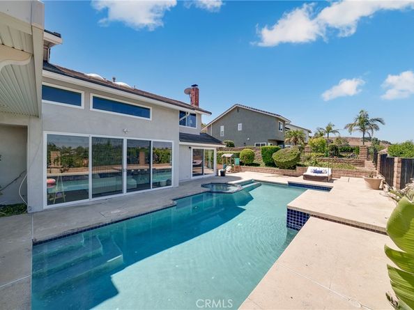 6691 E Smokewood Circle, Anaheim Hills CA 92807