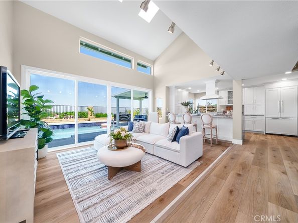 6691 E Smokewood Circle, Anaheim Hills CA 92807