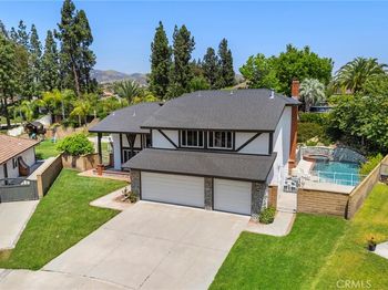 20660 Calle Feliz