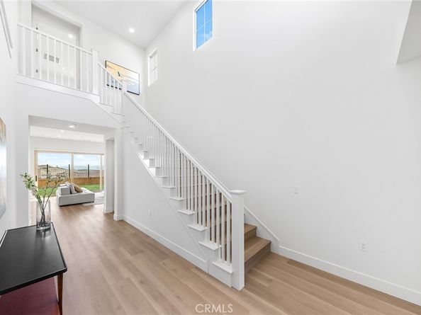118 Sunnybank, Irvine CA 92618