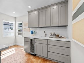 621 E 20th Street, Santa Ana CA 92706