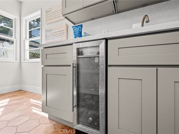 621 E 20th Street, Santa Ana CA 92706
