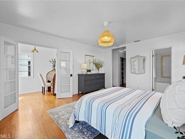621 E 20th Street, Santa Ana CA 92706