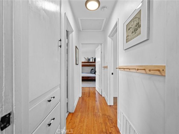 621 E 20th Street, Santa Ana CA 92706