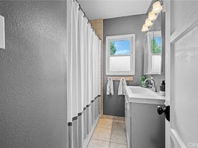 621 E 20th Street, Santa Ana CA 92706
