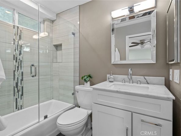 3600 E 4th Street 107, Long Beach CA 90814
