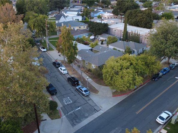 1717 E Chevy Chase, Glendale CA 91206