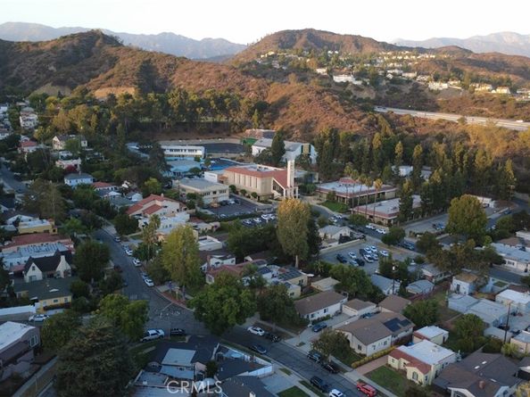 1717 E Chevy Chase, Glendale CA 91206