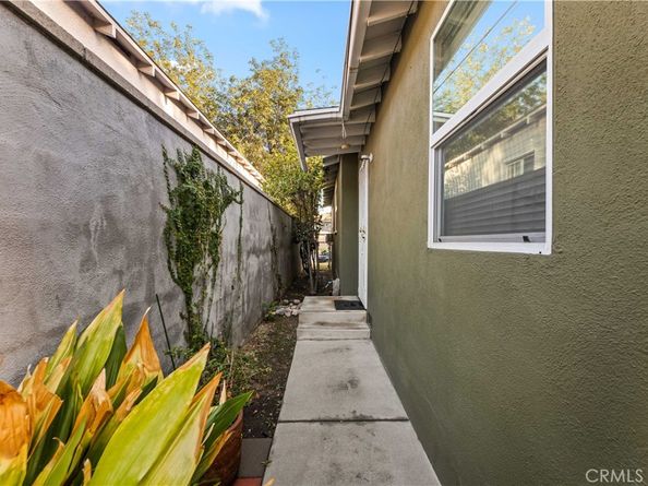 1717 E Chevy Chase, Glendale CA 91206