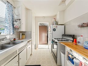 1717 E Chevy Chase, Glendale CA 91206