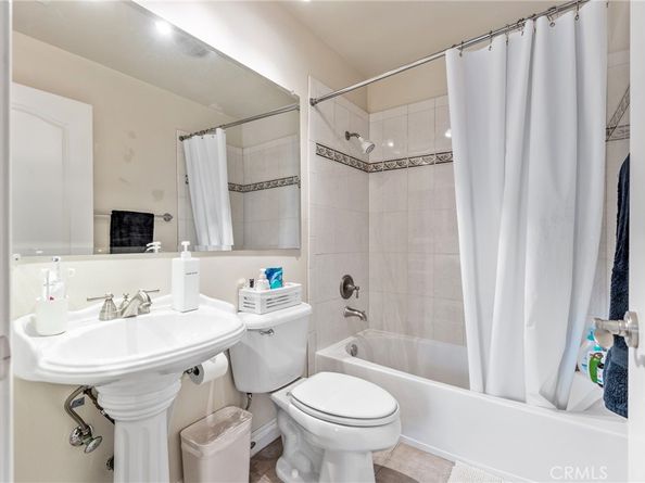 785 S Marengo 2, Pasadena CA 91106