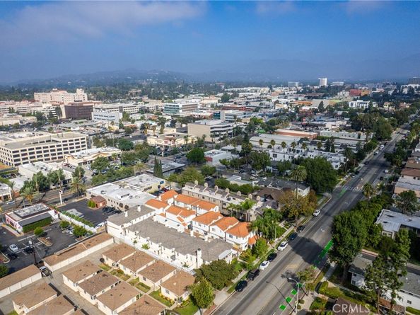 785 S Marengo 2, Pasadena CA 91106
