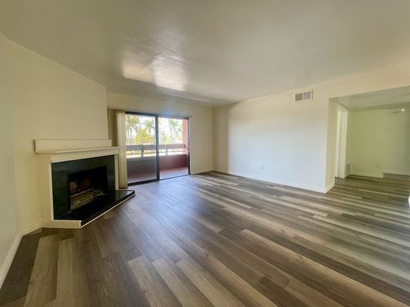 1010 E Washington Avenue 83, Escondido CA 92025