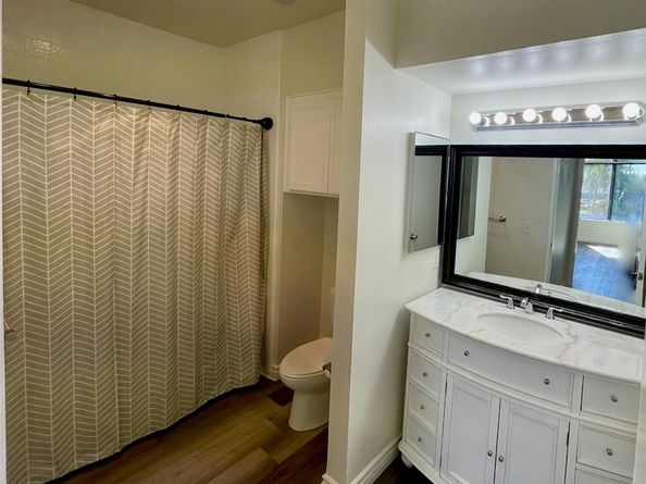 1010 E Washington Avenue 83, Escondido CA 92025