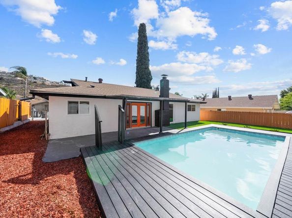 10410 Fairhill Drive, Spring Valley CA 91977