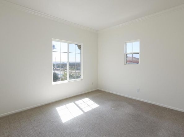 3718 Mykonos Lane 158, San Diego CA 92130