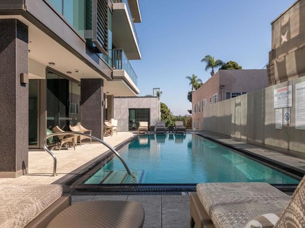 589 Palm Street, San Diego CA 92103