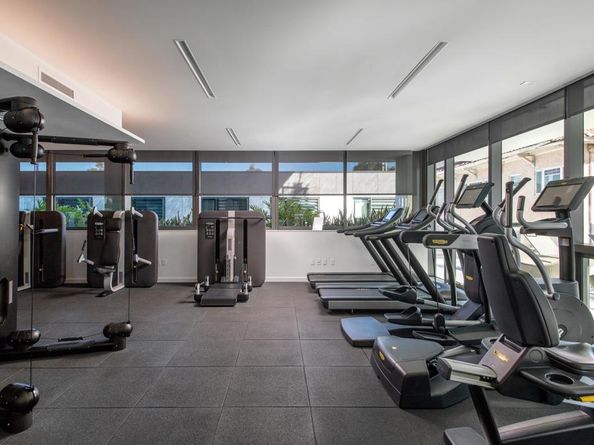 589 Palm Street, San Diego CA 92103