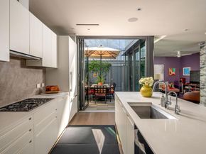 589 Palm Street, San Diego CA 92103