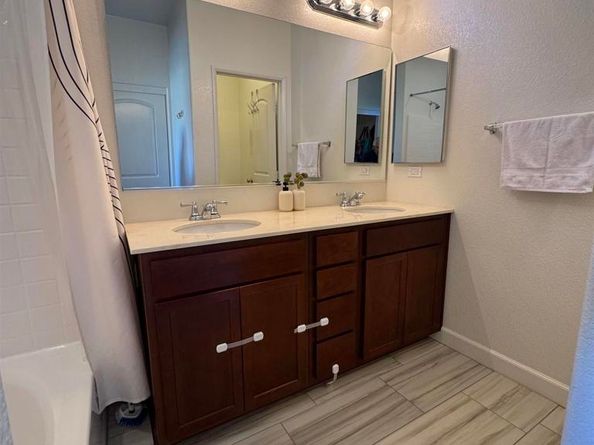 1614 Sanderling Avenue 6, Chula Vista CA 91913