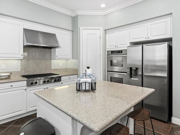 1001 White Alder Avenue, Chula Vista CA 91914