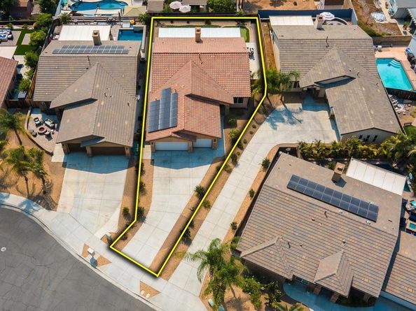 10252 Casa Ct, Santee CA 92071