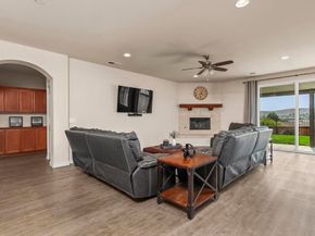 10252 Casa Ct, Santee CA 92071