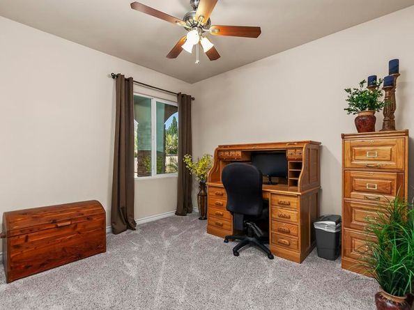 10252 Casa Ct, Santee CA 92071