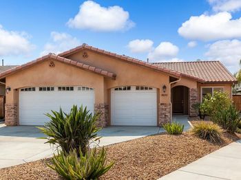 10252 Casa Ct