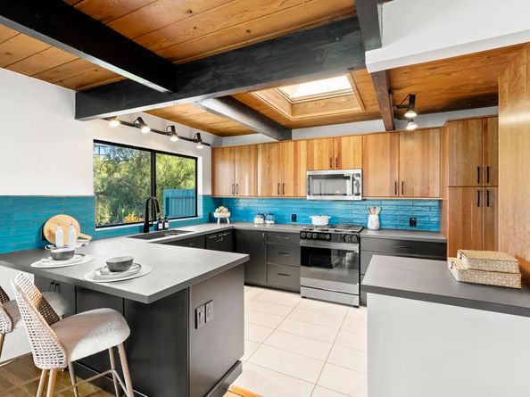 1004 W Walnut Ave., San Diego CA 92103