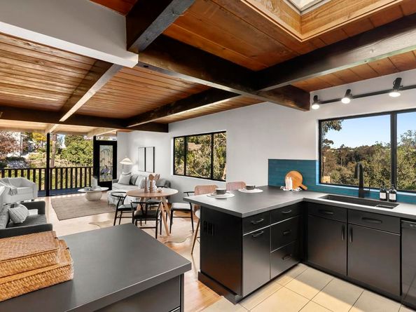 1004 W Walnut Ave., San Diego CA 92103