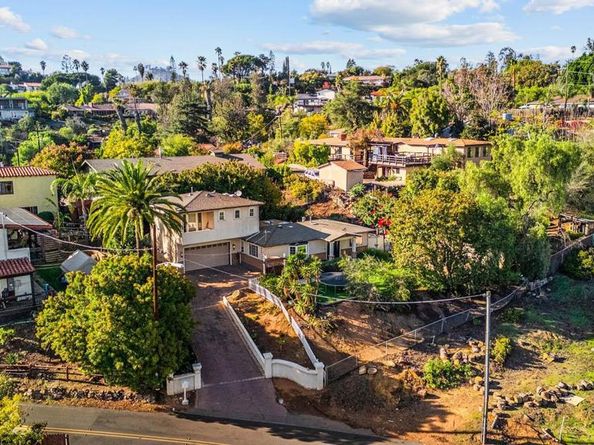 10820 Dutton Drive, La Mesa CA 91941