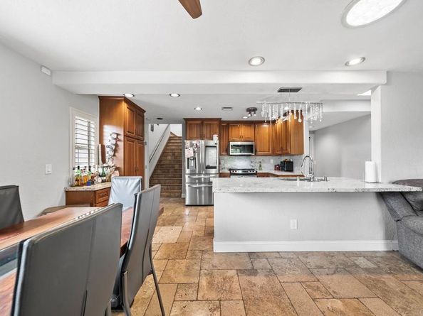 10820 Dutton Drive, La Mesa CA 91941