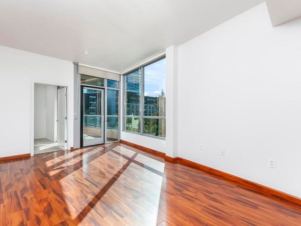 253 10th Ave 325, San Diego CA 92101